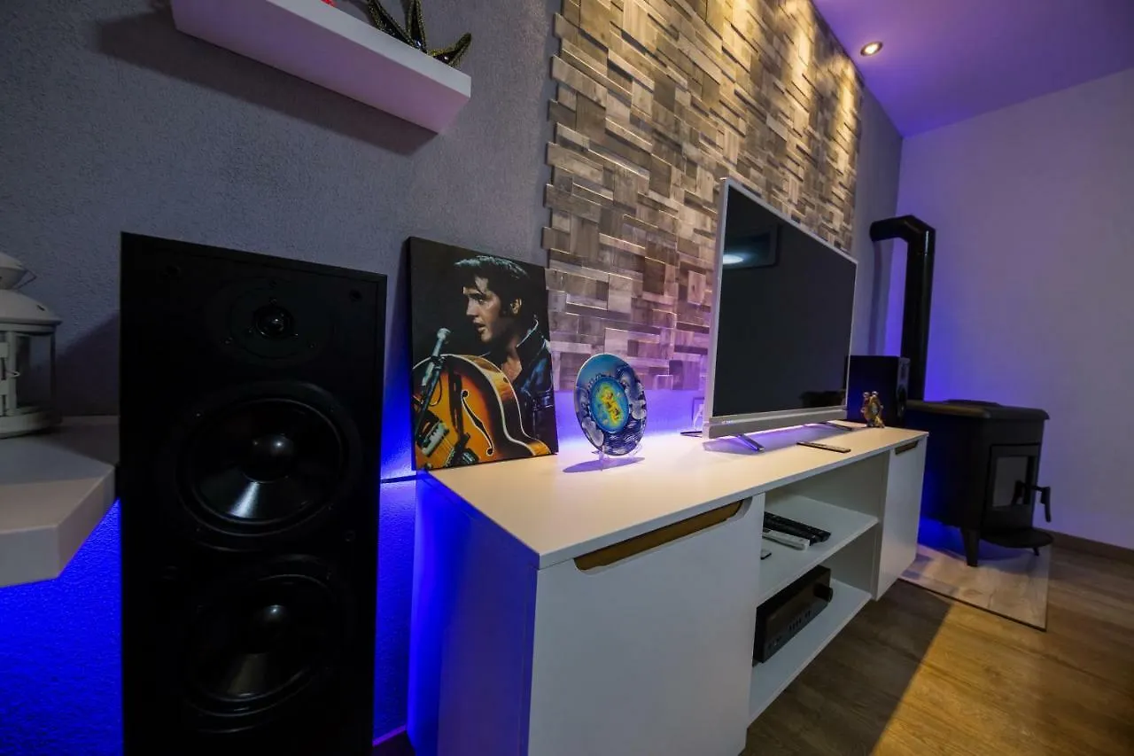 Villa Hedonist Seget Vranjica