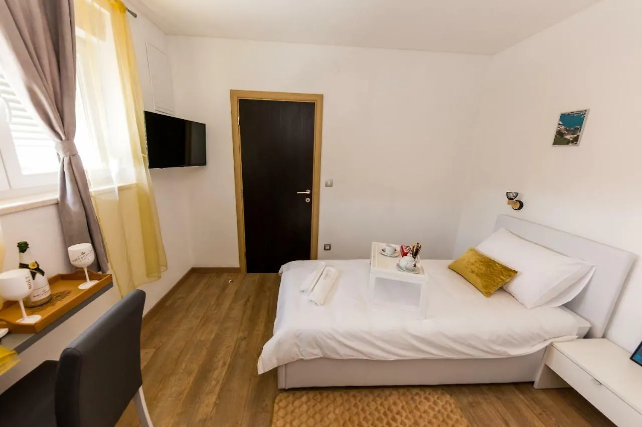 Villa Hedonist Seget Vranjica