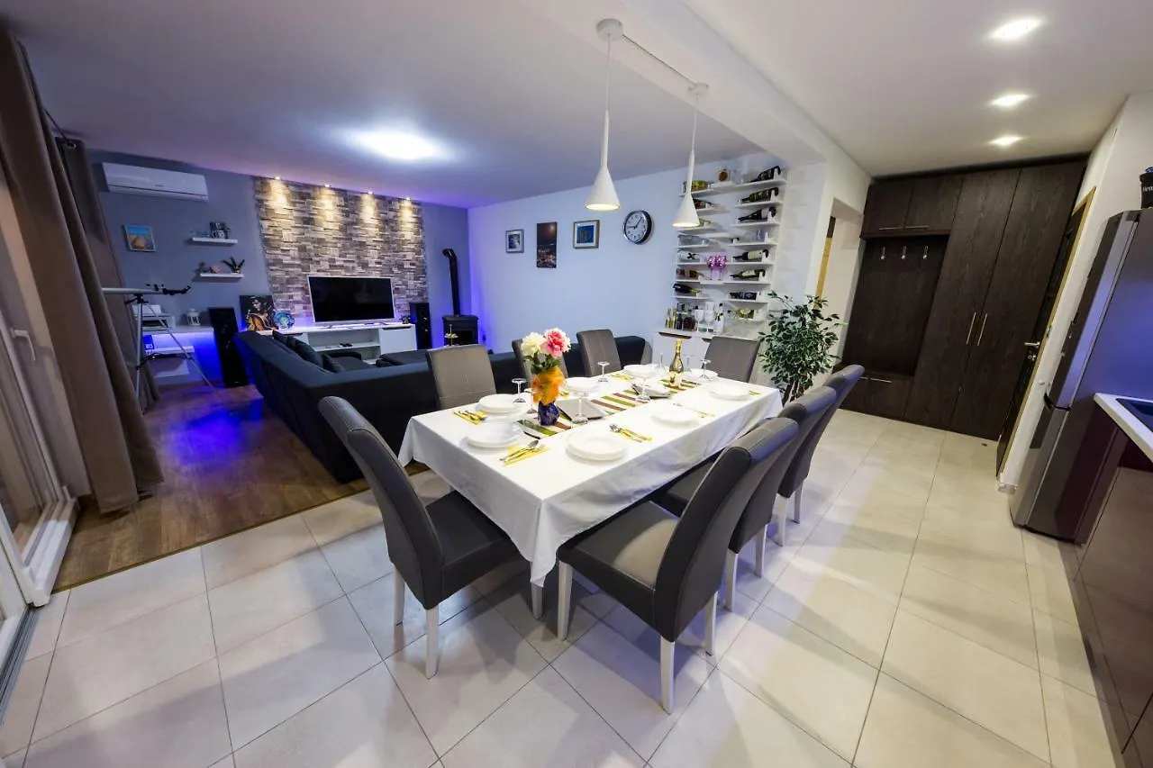 Villa Hedonist Seget Vranjica 0*,